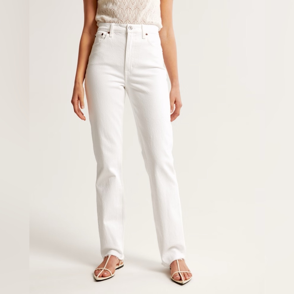 Abercrombie Ultra High Rise 90s Straight Jean White 26 Long